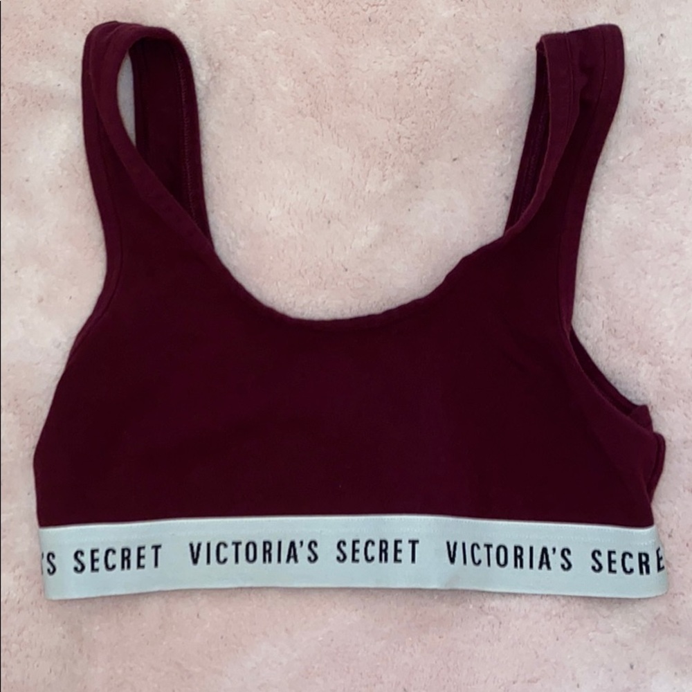 victoria’s secret maroon sports bra